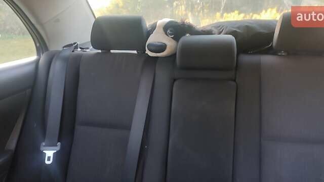 Серый Тойота Авенсис, объемом двигателя 1.8 л и пробегом 279 тыс. км за 6200 $, фото 4 на Automoto.ua