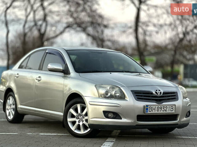 Серый Тойота Авенсис, объемом двигателя 1.79 л и пробегом 200 тыс. км за 5000 $, фото 7 на Automoto.ua