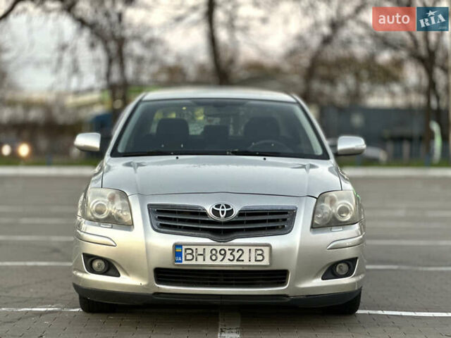 Серый Тойота Авенсис, объемом двигателя 1.79 л и пробегом 200 тыс. км за 5000 $, фото 12 на Automoto.ua