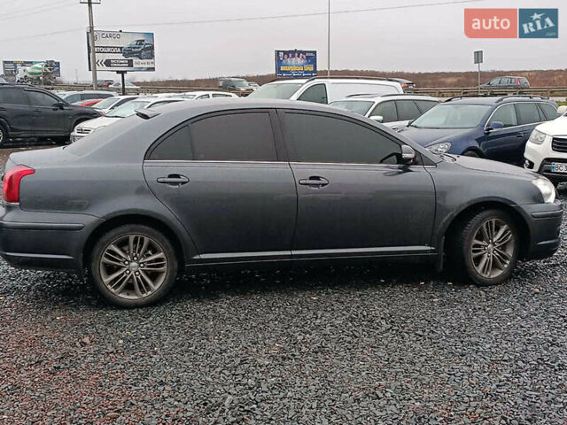 Серый Тойота Авенсис, объемом двигателя 2.2 л и пробегом 280 тыс. км за 7440 $, фото 12 на Automoto.ua