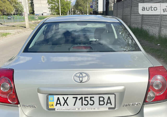 Сірий Тойота Авенсіс, об'ємом двигуна 1.8 л та пробігом 230 тис. км за 8500 $, фото 2 на Automoto.ua