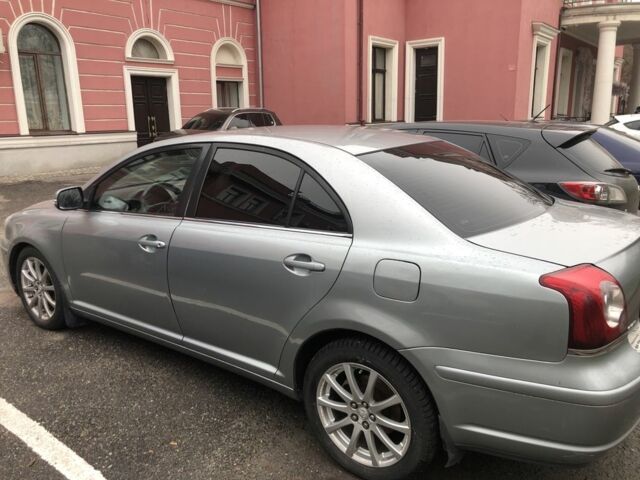 Серый Тойота Авенсис, объемом двигателя 1.8 л и пробегом 360 тыс. км за 6000 $, фото 10 на Automoto.ua