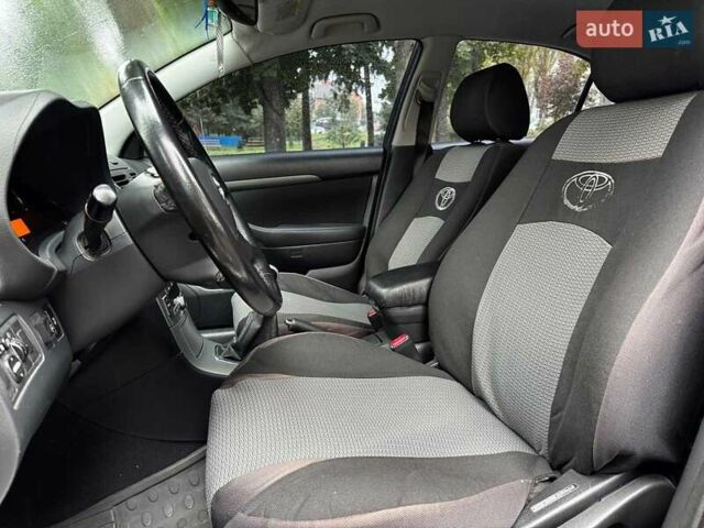 Сірий Тойота Авенсіс, об'ємом двигуна 1.8 л та пробігом 241 тис. км за 7590 $, фото 15 на Automoto.ua