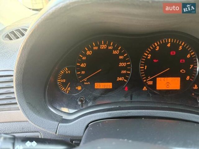Сірий Тойота Авенсіс, об'ємом двигуна 1.79 л та пробігом 281 тис. км за 6500 $, фото 3 на Automoto.ua