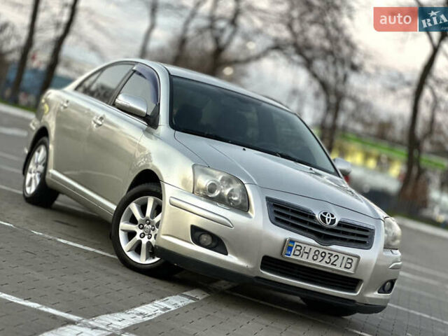 Серый Тойота Авенсис, объемом двигателя 1.79 л и пробегом 200 тыс. км за 5000 $, фото 6 на Automoto.ua