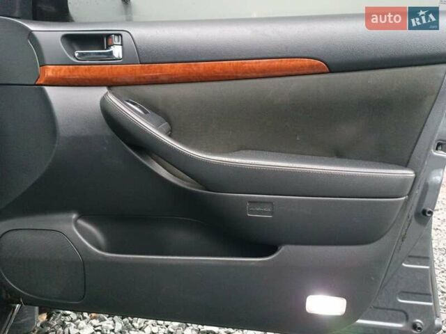 Серый Тойота Авенсис, объемом двигателя 2.2 л и пробегом 280 тыс. км за 7440 $, фото 33 на Automoto.ua