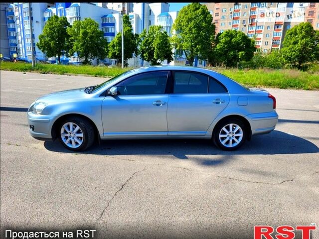 Серый Тойота Авенсис, объемом двигателя 1.8 л и пробегом 240 тыс. км за 6200 $, фото 1 на Automoto.ua