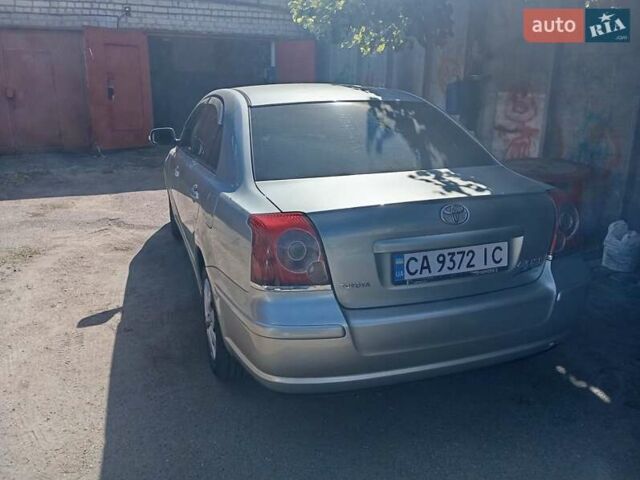 Серый Тойота Авенсис, объемом двигателя 1.8 л и пробегом 243 тыс. км за 6800 $, фото 4 на Automoto.ua