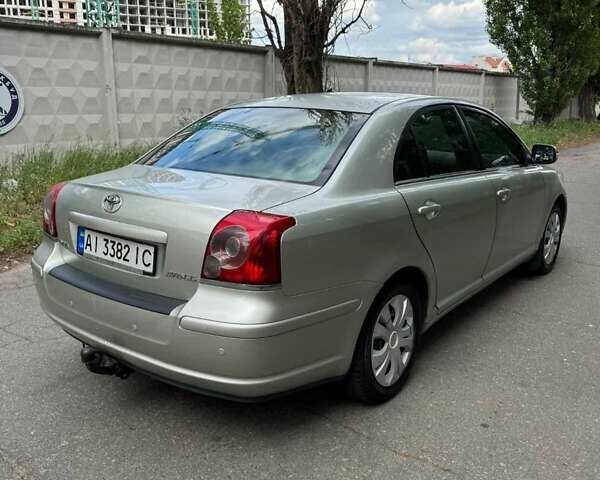 Серый Тойота Авенсис, объемом двигателя 1.8 л и пробегом 318 тыс. км за 4900 $, фото 4 на Automoto.ua
