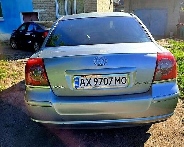 Сірий Тойота Авенсіс, об'ємом двигуна 1.8 л та пробігом 212 тис. км за 6700 $, фото 3 на Automoto.ua