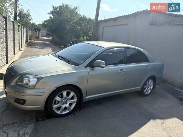 Сірий Тойота Авенсіс, об'ємом двигуна 1.79 л та пробігом 281 тис. км за 6500 $, фото 1 на Automoto.ua