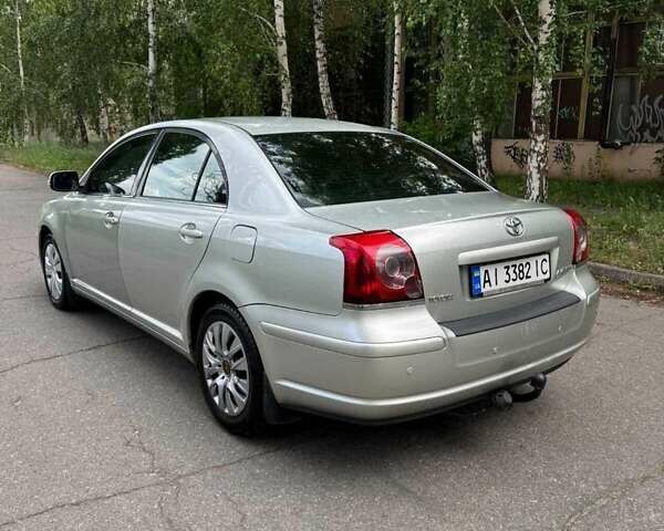 Серый Тойота Авенсис, объемом двигателя 1.8 л и пробегом 318 тыс. км за 4900 $, фото 3 на Automoto.ua
