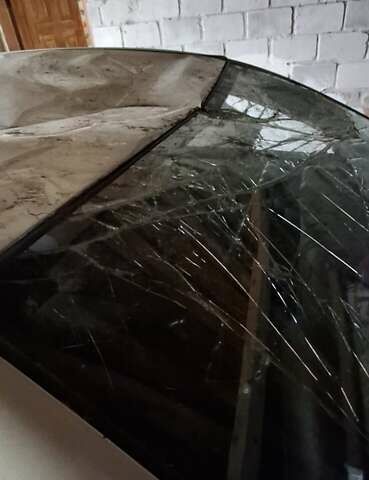 Серый Тойота Авенсис, объемом двигателя 1.6 л и пробегом 320 тыс. км за 2500 $, фото 11 на Automoto.ua