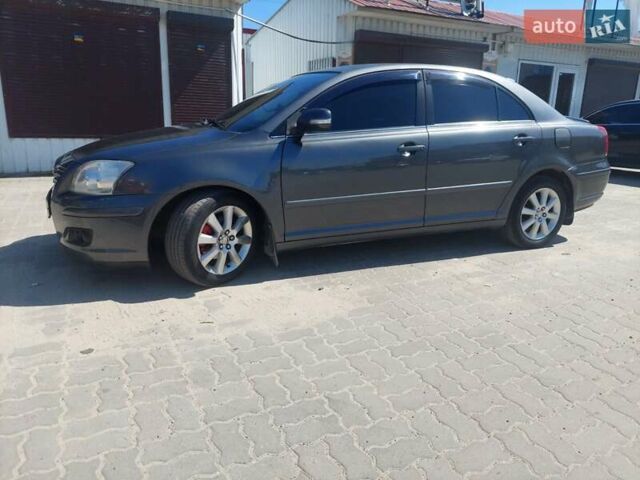 Серый Тойота Авенсис, объемом двигателя 1.79 л и пробегом 190 тыс. км за 4399 $, фото 1 на Automoto.ua