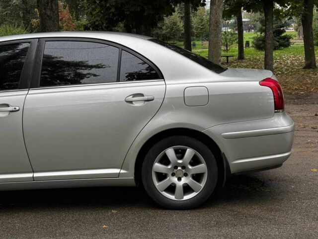 Сірий Тойота Авенсіс, об'ємом двигуна 1.8 л та пробігом 241 тис. км за 6940 $, фото 9 на Automoto.ua