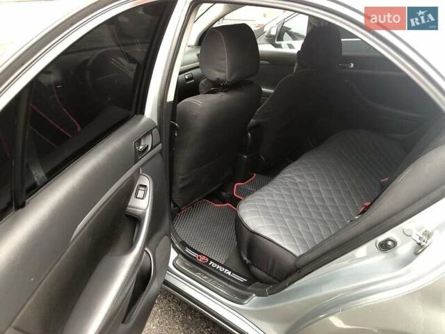 Серый Тойота Авенсис, объемом двигателя 1.8 л и пробегом 360 тыс. км за 6000 $, фото 4 на Automoto.ua