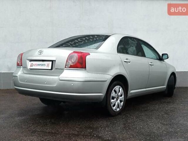 Серый Тойота Авенсис, объемом двигателя 1.79 л и пробегом 192 тыс. км за 7900 $, фото 8 на Automoto.ua