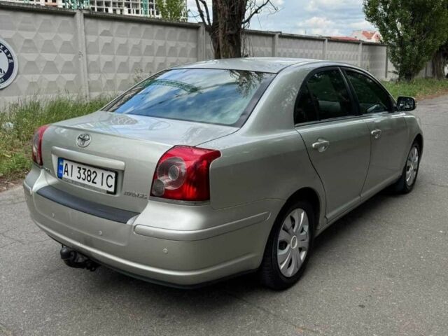 Серый Тойота Авенсис, объемом двигателя 1.8 л и пробегом 319 тыс. км за 4900 $, фото 3 на Automoto.ua