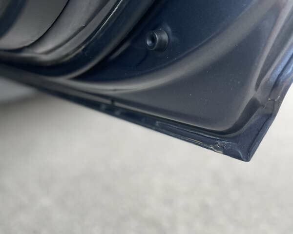 Серый Тойота Авенсис, объемом двигателя 1.8 л и пробегом 204 тыс. км за 6650 $, фото 17 на Automoto.ua