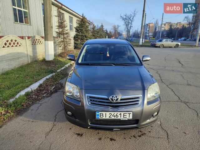 Серый Тойота Авенсис, объемом двигателя 1.8 л и пробегом 191 тыс. км за 7000 $, фото 1 на Automoto.ua
