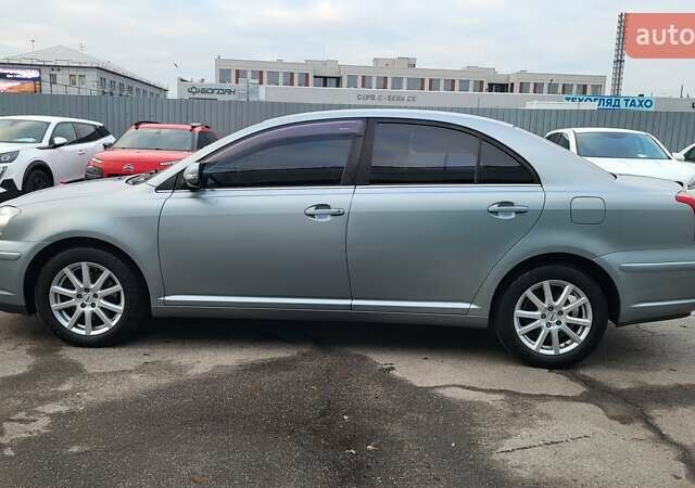 Серый Тойота Авенсис, объемом двигателя 2 л и пробегом 286 тыс. км за 7500 $, фото 18 на Automoto.ua