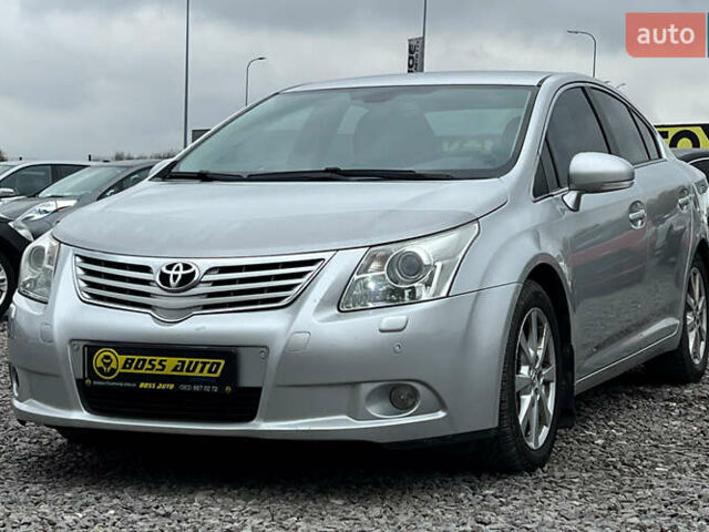 Серый Тойота Авенсис, объемом двигателя 1.99 л и пробегом 230 тыс. км за 9400 $, фото 2 на Automoto.ua