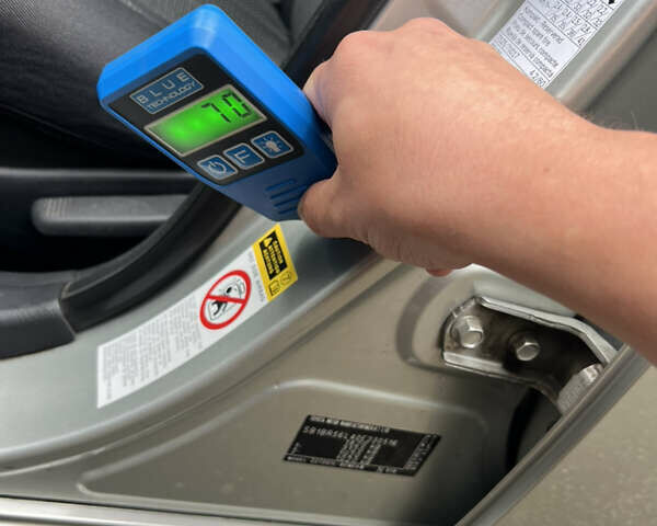 Серый Тойота Авенсис, объемом двигателя 1.8 л и пробегом 225 тыс. км за 7950 $, фото 99 на Automoto.ua
