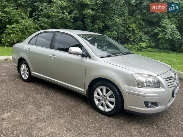 Серый Тойота Авенсис, объемом двигателя 1.8 л и пробегом 225 тыс. км за 7950 $, фото 19 на Automoto.ua