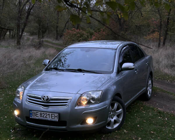 Серый Тойота Авенсис, объемом двигателя 2 л и пробегом 358 тыс. км за 7399 $, фото 8 на Automoto.ua