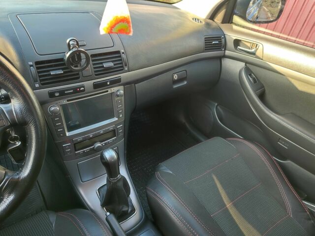 Серый Тойота Авенсис, объемом двигателя 1.8 л и пробегом 191 тыс. км за 7000 $, фото 9 на Automoto.ua