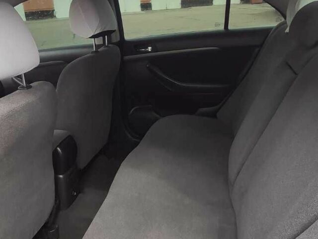 Серый Тойота Авенсис, объемом двигателя 0 л и пробегом 835 тыс. км за 4496 $, фото 3 на Automoto.ua