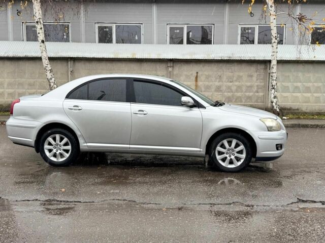 Серый Тойота Авенсис, объемом двигателя 2 л и пробегом 2 тыс. км за 5800 $, фото 1 на Automoto.ua