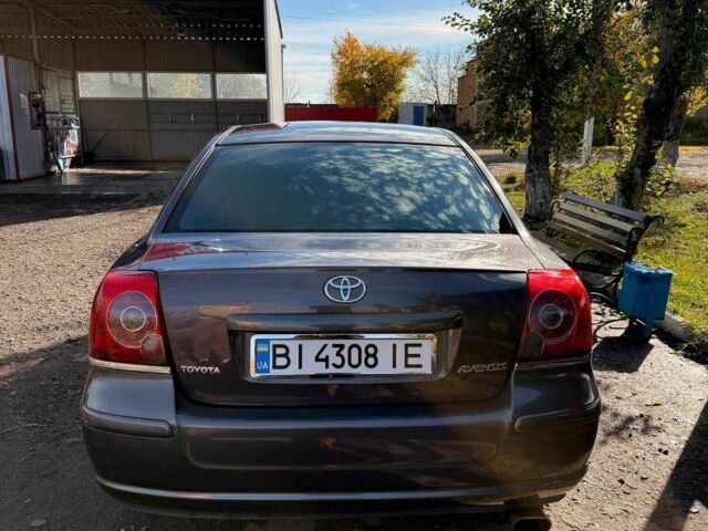 Серый Тойота Авенсис, объемом двигателя 1.8 л и пробегом 260 тыс. км за 6500 $, фото 1 на Automoto.ua