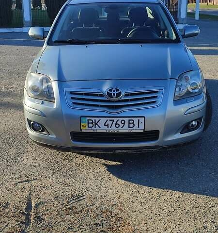 Сірий Тойота Авенсіс, об'ємом двигуна 1.8 л та пробігом 286 тис. км за 7000 $, фото 3 на Automoto.ua