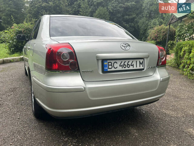 Серый Тойота Авенсис, объемом двигателя 1.8 л и пробегом 225 тыс. км за 7950 $, фото 11 на Automoto.ua
