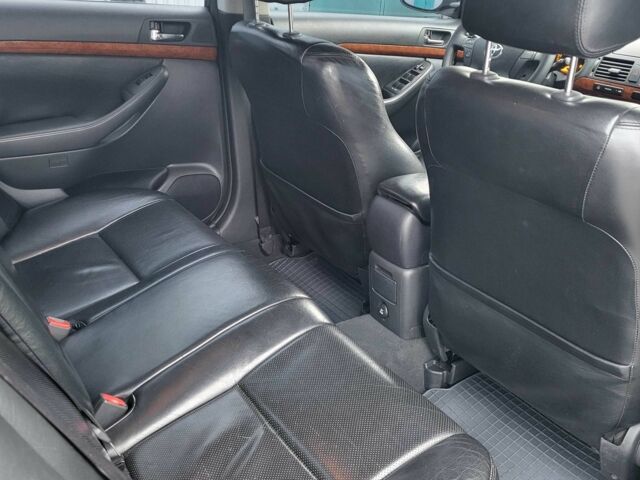 Сірий Тойота Авенсіс, об'ємом двигуна 2 л та пробігом 286 тис. км за 7500 $, фото 21 на Automoto.ua