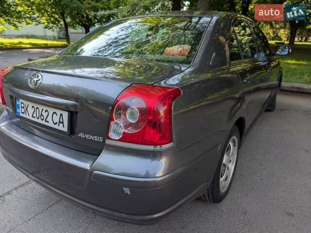 Сірий Тойота Авенсіс, об'ємом двигуна 1.8 л та пробігом 266 тис. км за 7600 $, фото 2 на Automoto.ua