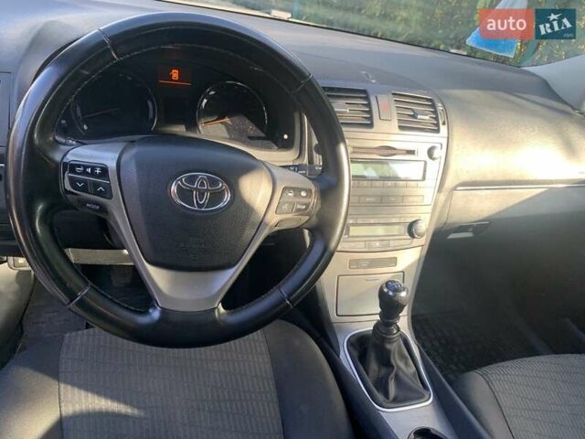 Серый Тойота Авенсис, объемом двигателя 1.8 л и пробегом 275 тыс. км за 7000 $, фото 11 на Automoto.ua
