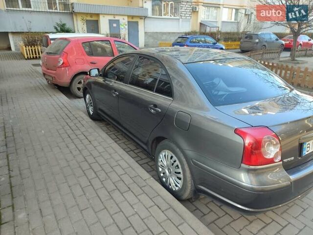 Серый Тойота Авенсис, объемом двигателя 1.8 л и пробегом 191 тыс. км за 7000 $, фото 11 на Automoto.ua