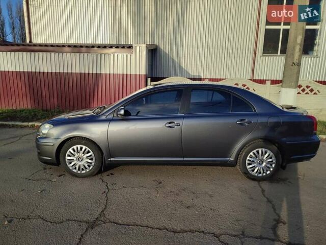 Серый Тойота Авенсис, объемом двигателя 1.8 л и пробегом 191 тыс. км за 7000 $, фото 3 на Automoto.ua