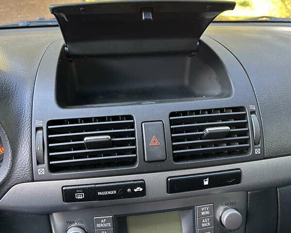 Серый Тойота Авенсис, объемом двигателя 2 л и пробегом 153 тыс. км за 8499 $, фото 24 на Automoto.ua