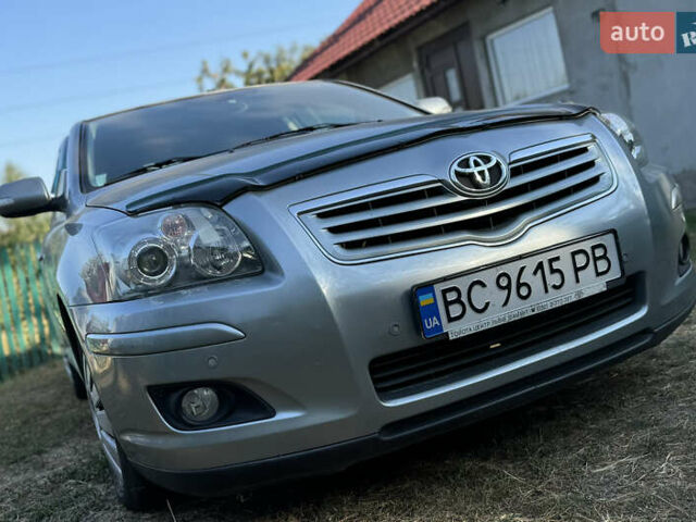 Серый Тойота Авенсис, объемом двигателя 1.79 л и пробегом 225 тыс. км за 7500 $, фото 12 на Automoto.ua