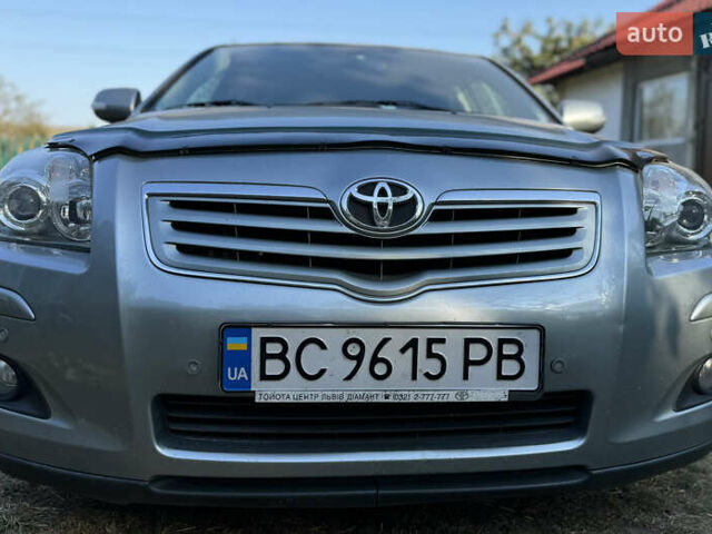 Серый Тойота Авенсис, объемом двигателя 1.79 л и пробегом 225 тыс. км за 7500 $, фото 11 на Automoto.ua