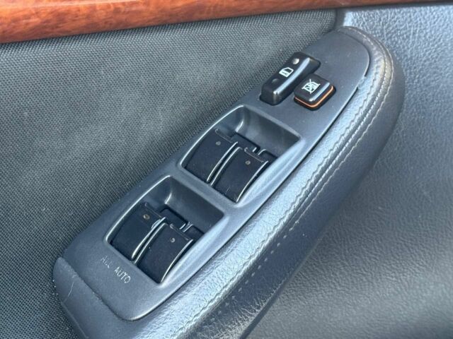 Сірий Тойота Авенсіс, об'ємом двигуна 0 л та пробігом 170 тис. км за 6500 $, фото 11 на Automoto.ua