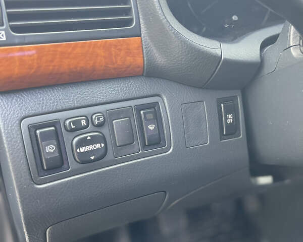 Серый Тойота Авенсис, объемом двигателя 1.8 л и пробегом 204 тыс. км за 6650 $, фото 25 на Automoto.ua