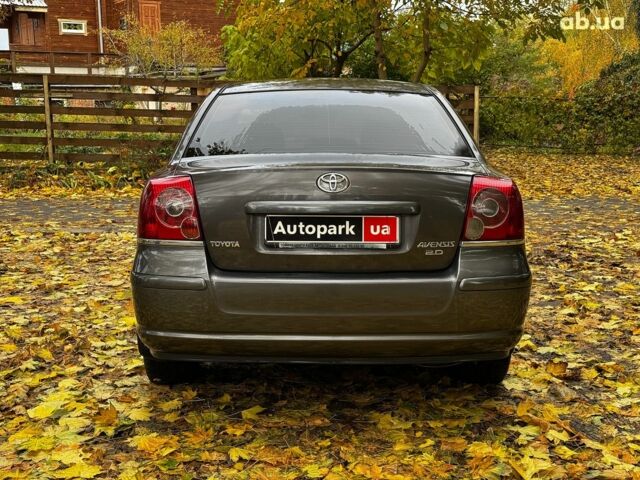 Серый Тойота Авенсис, объемом двигателя 2 л и пробегом 127 тыс. км за 7490 $, фото 7 на Automoto.ua