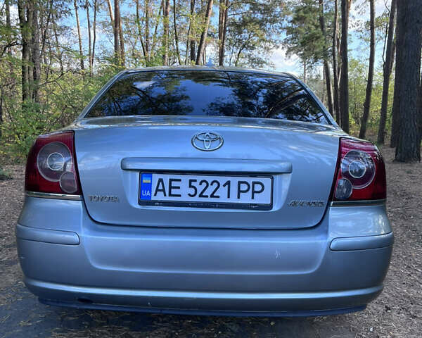 Серый Тойота Авенсис, объемом двигателя 1.8 л и пробегом 189 тыс. км за 6100 $, фото 9 на Automoto.ua