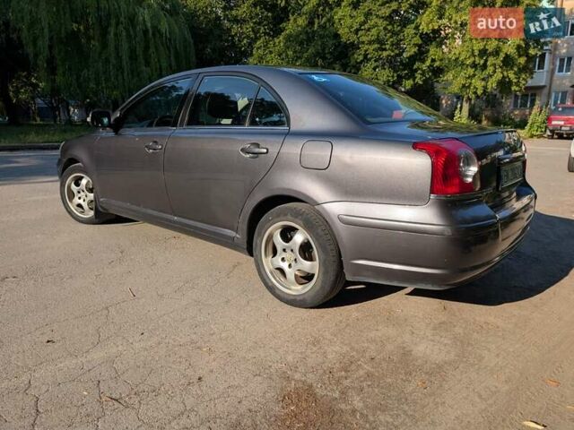 Сірий Тойота Авенсіс, об'ємом двигуна 1.8 л та пробігом 266 тис. км за 7600 $, фото 10 на Automoto.ua