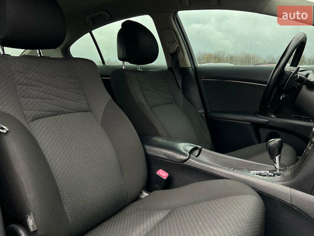 Серый Тойота Авенсис, объемом двигателя 1.99 л и пробегом 230 тыс. км за 9400 $, фото 14 на Automoto.ua