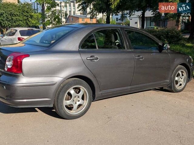 Сірий Тойота Авенсіс, об'ємом двигуна 1.8 л та пробігом 266 тис. км за 7600 $, фото 12 на Automoto.ua